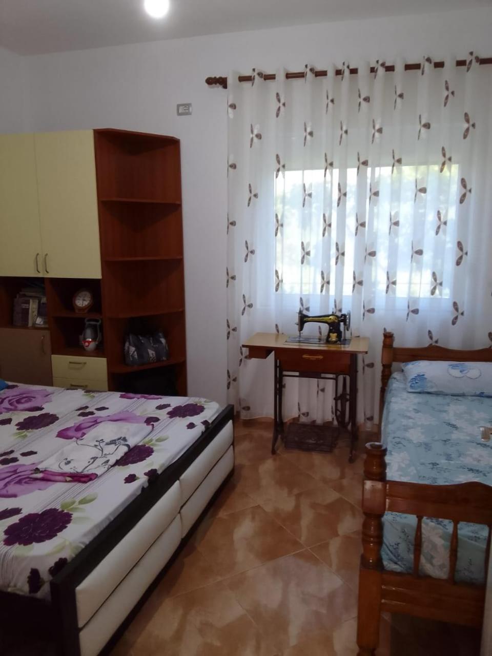 Bujtina Bego Bed & Breakfast *