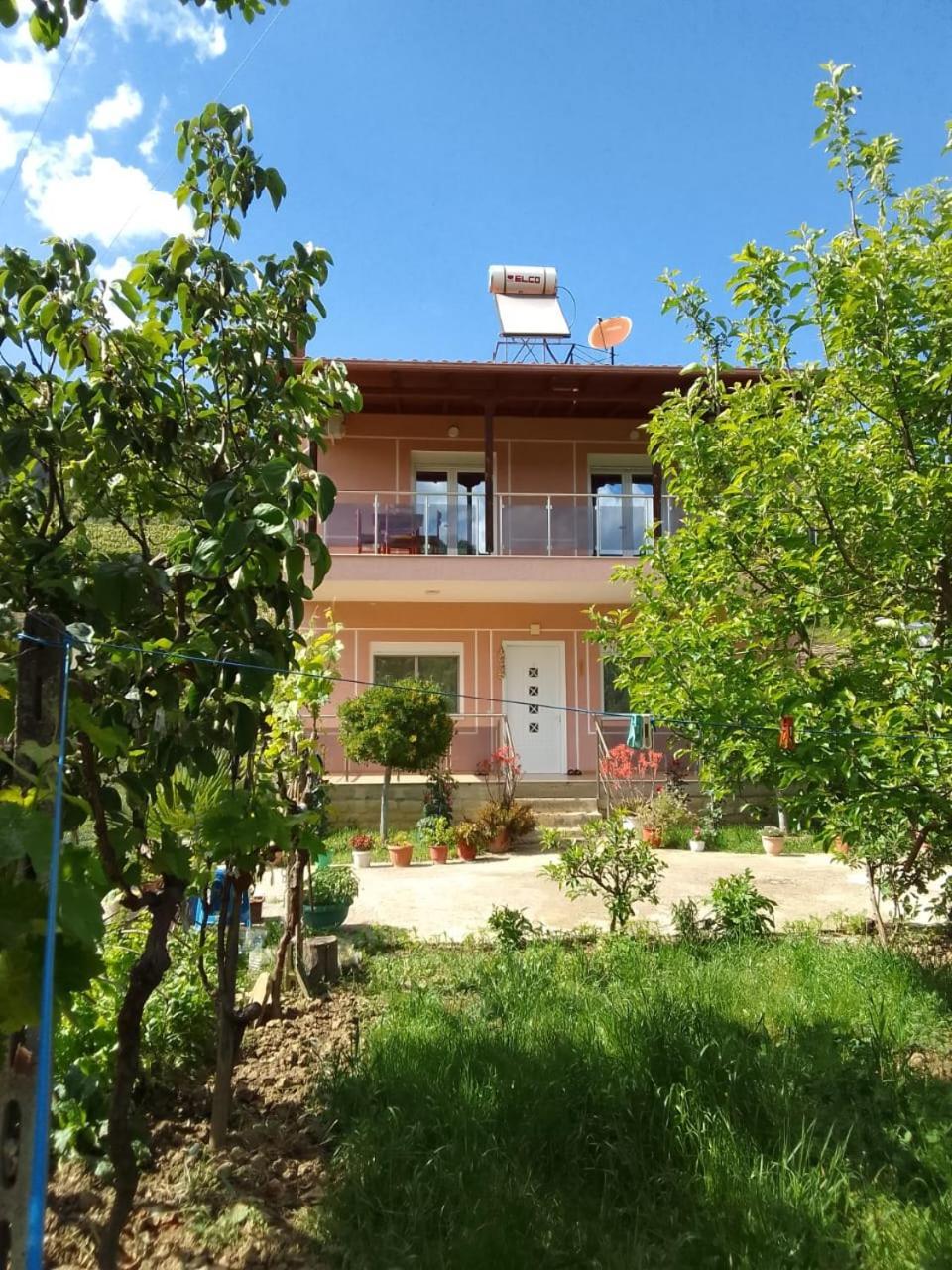 Bed & Breakfast Bujtina Bego Zhaban